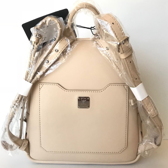 SOLD ! MCM Star Bunny Mini Leather Backpack - Picture 8 of 8